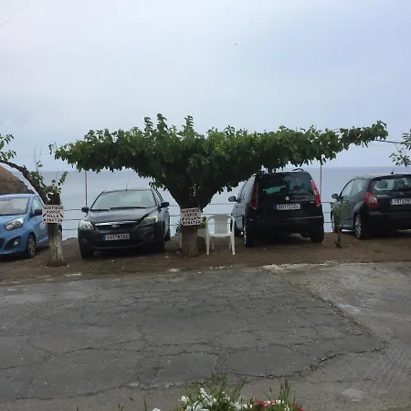 Bonatsa Andros Apartment Batsi
