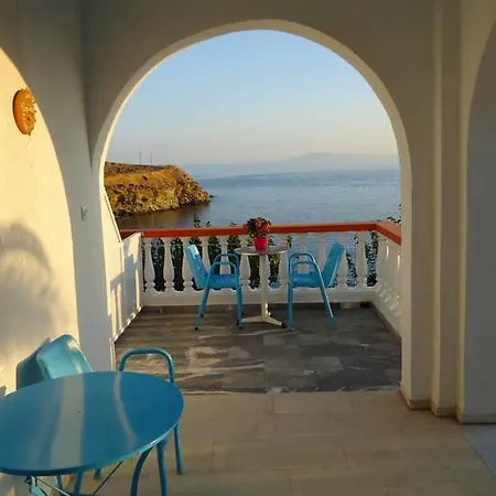 Bonatsa Andros Apartment